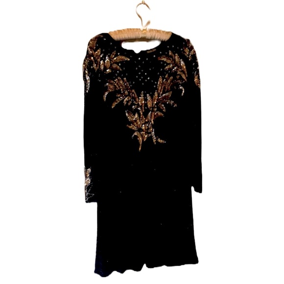 Dresses & Skirts - Sequined Cocktail Dress